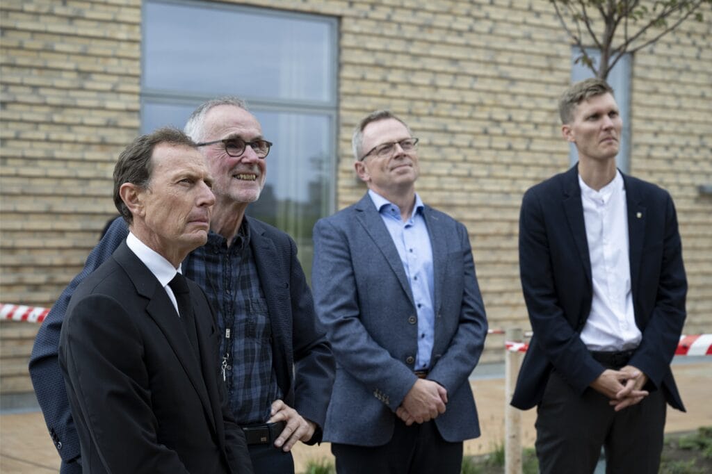 Den tidligere spanske landsholdsspiller Emilio Butragueno, t.v. var en af de fremmødte på Stigsborg.